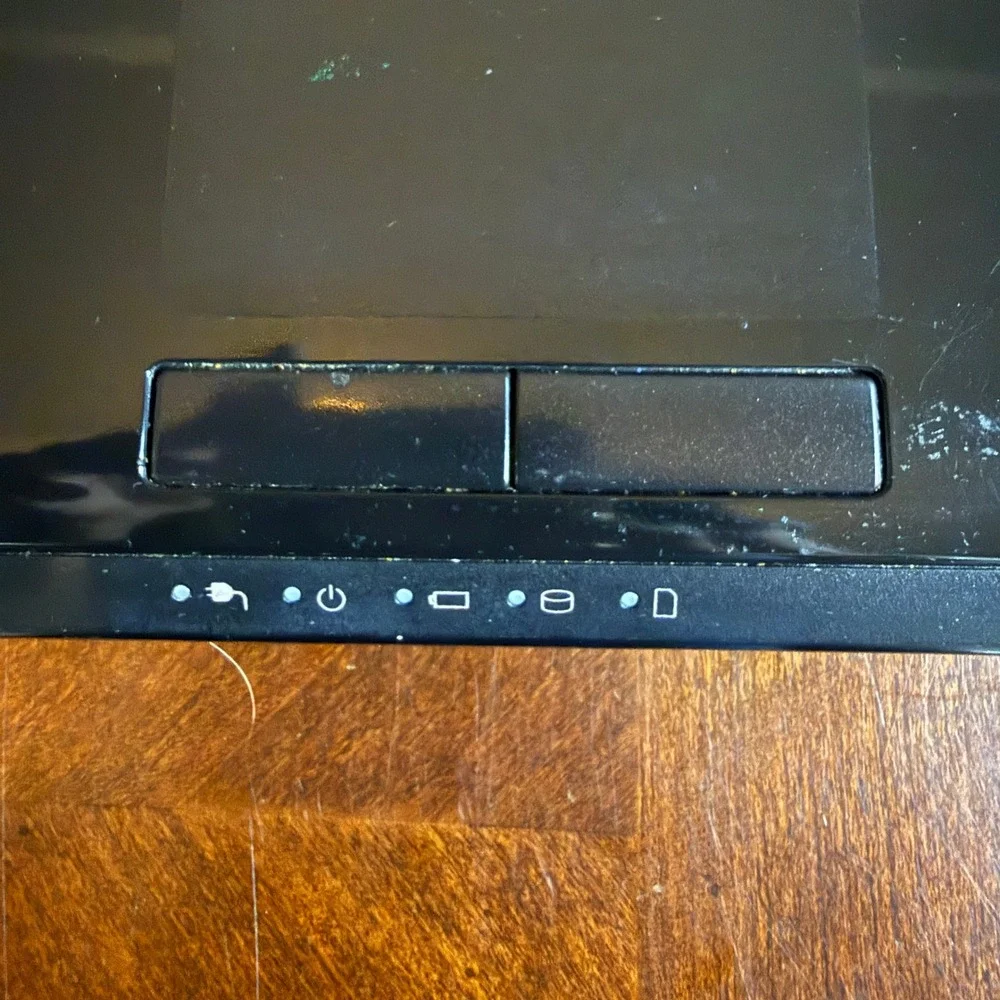 Toshiba Satellite L305-S5921 Laptop Intel Pentium Windows Vista Black only parts
